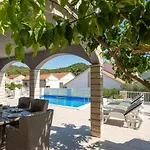 Banya Apartman