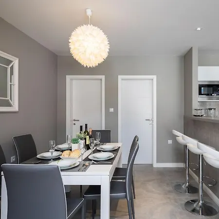 Banya Апартаменты Zrnovo